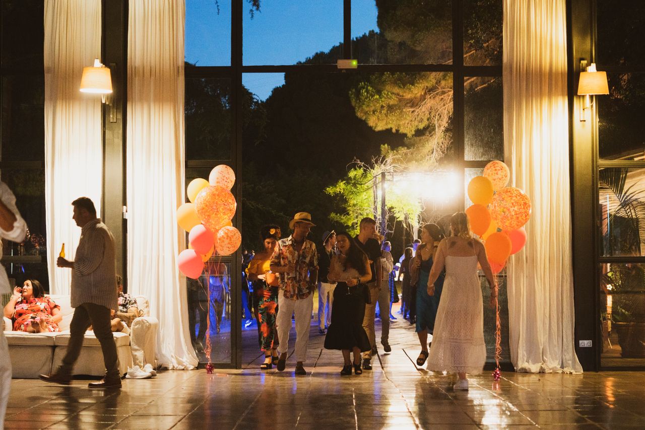 Escena del evento ADP Summer Party Cuban en Barcelona — producción Bacus Events