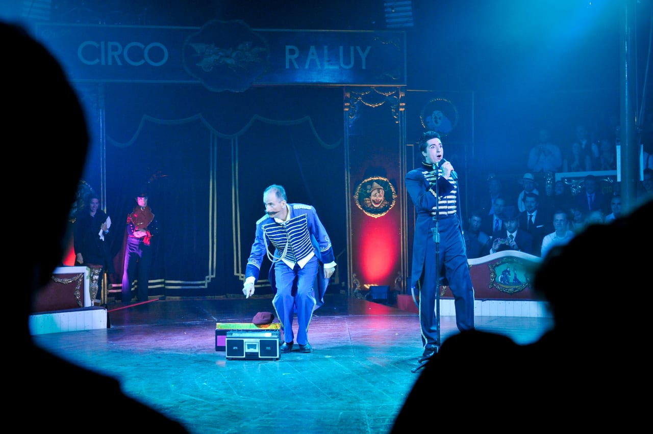 Artista del Circo Raluy durant la vetllada corporativa King 2018 — producció Bacus Events