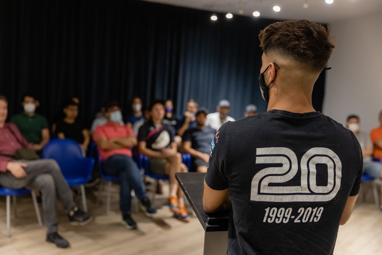 Escena de l'esdeveniment Fluendo Karting Team Building a Barcelona — producció Bacus Events