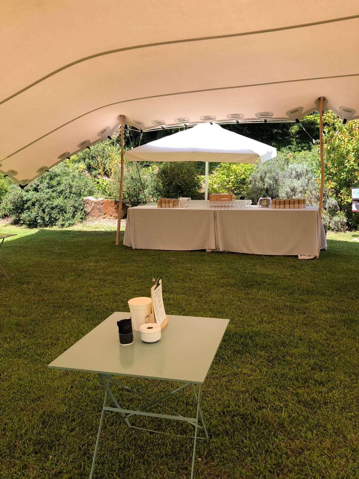 Detall de decoració de la Louis Vuitton Summer Party — producció Bacus Events