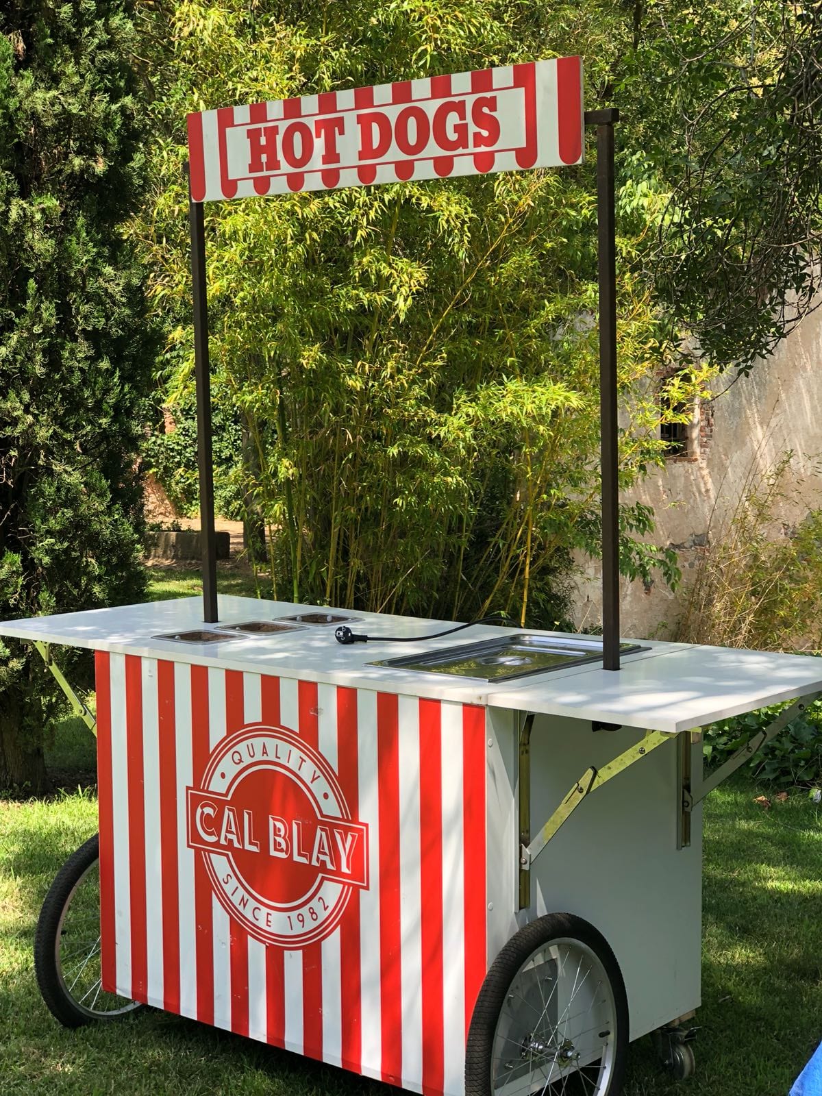 Escena de la summer party de Louis Vuitton a les comarques de Girona — producció Bacus Events