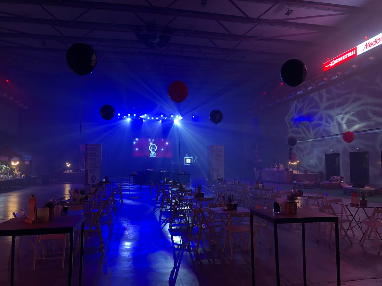 Escena de l'esdeveniment MediaMarkt Festival a Barcelona — producció Bacus Events