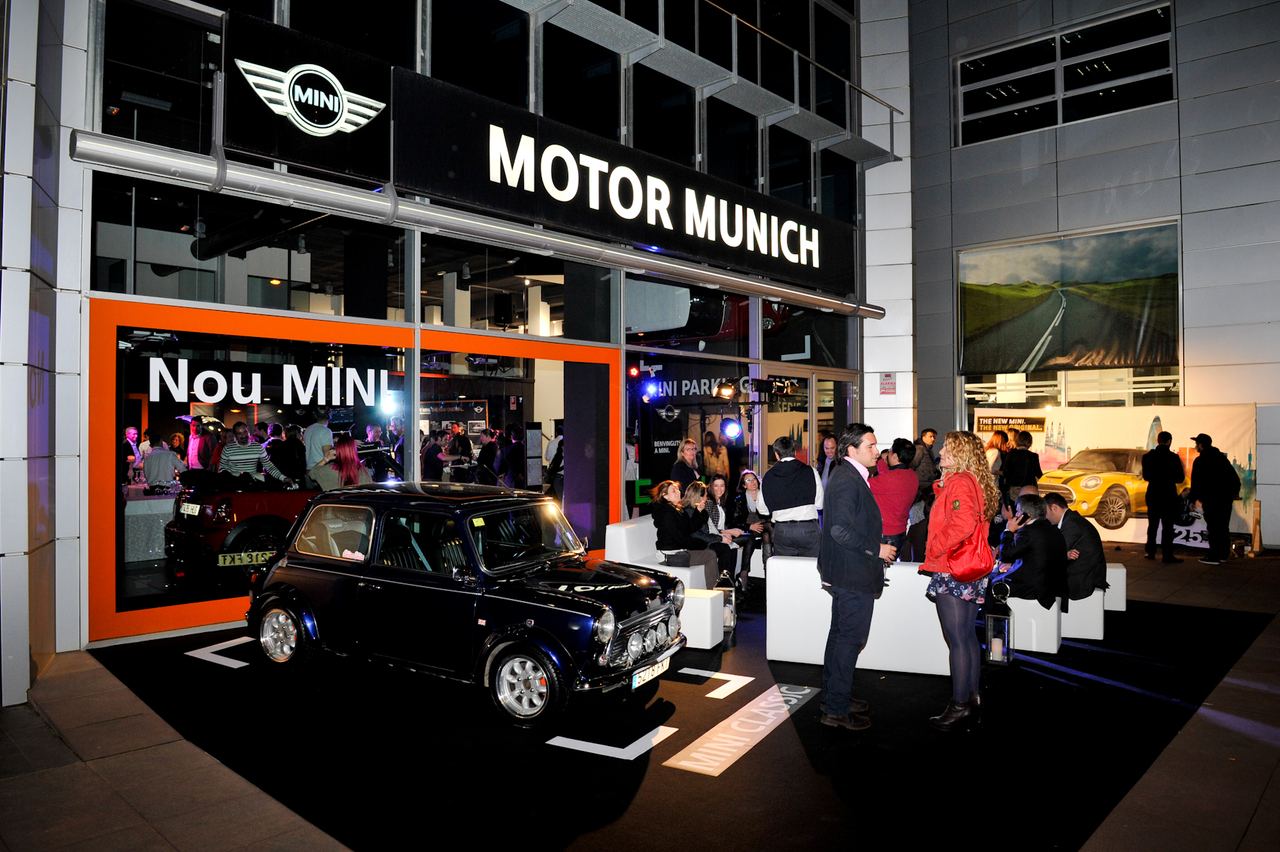 Revelació del nou MINI a l'esdeveniment Motor Munich 2014 — producció Bacus Events
