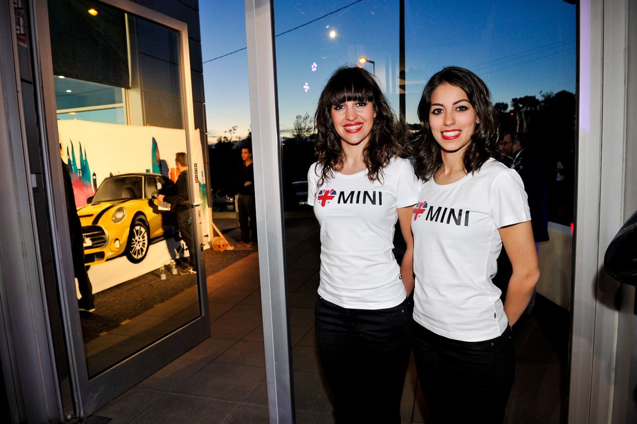 Convidats al llançament Motor Munich MINI Barcelona — producció Bacus Events