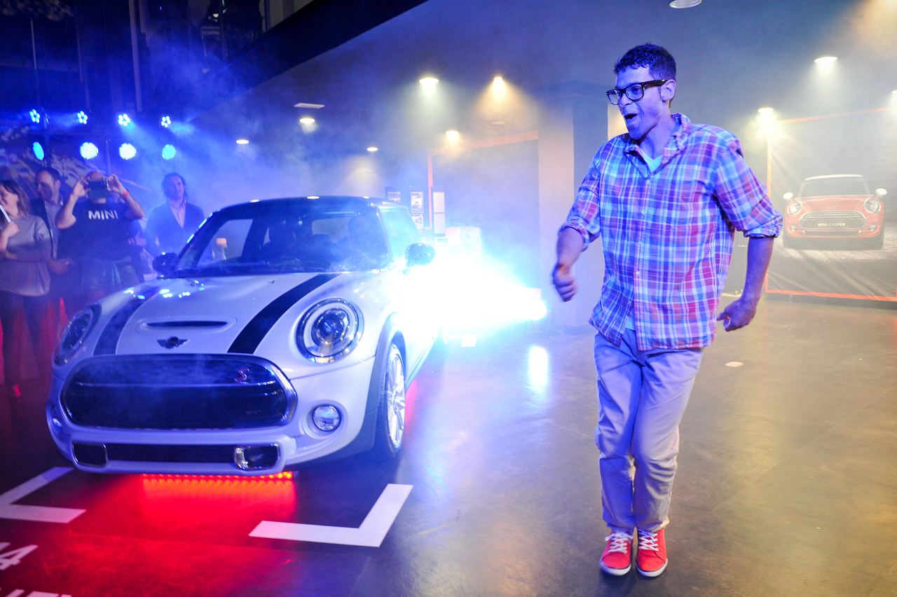 Escena de l'esdeveniment de llançament Motor Munich MINI 2014 — producció Bacus Events