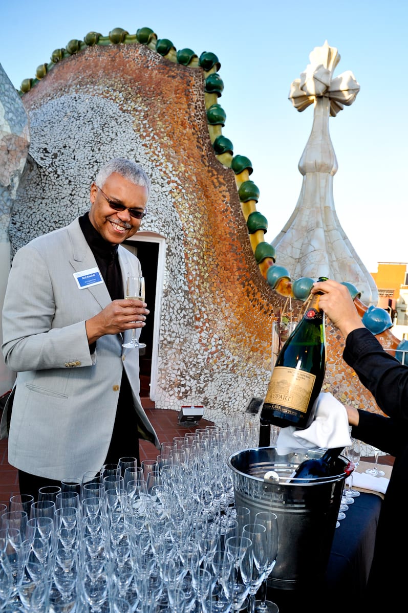 Escena de l'esdeveniment Siris Capital · Wine Tasting Casa Batlló a Barcelona — producció Bacus Events