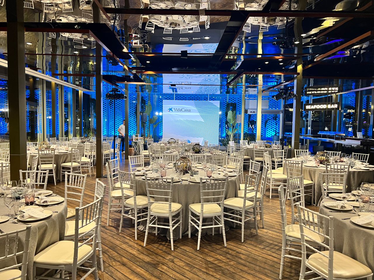 Escena del Sopar de Mediadors VidaCaixa Barcelona — producció Bacus Events