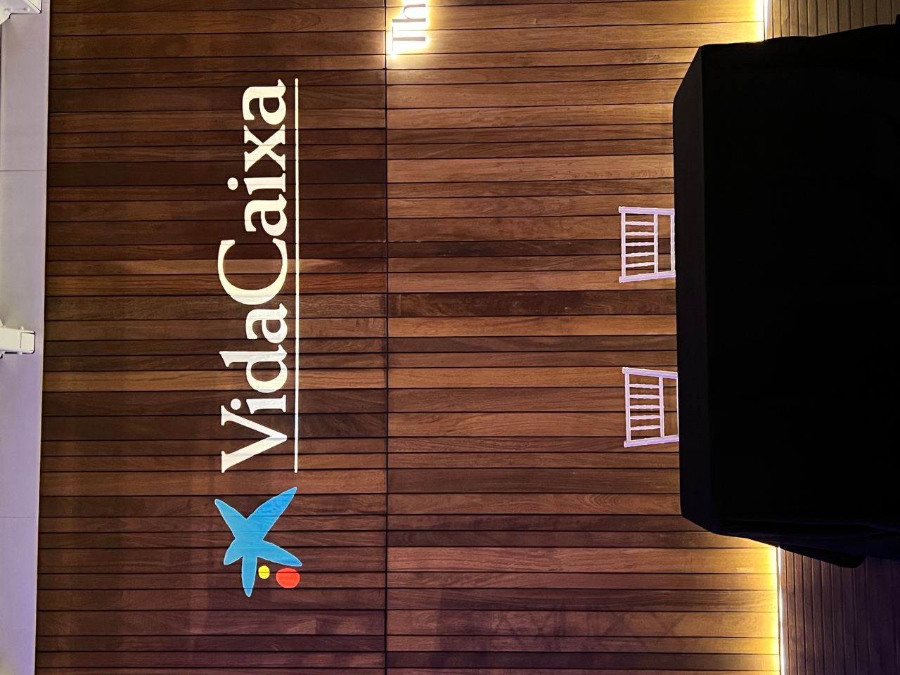 Escena del Sopar de Mediadors VidaCaixa Barcelona — producció Bacus Events