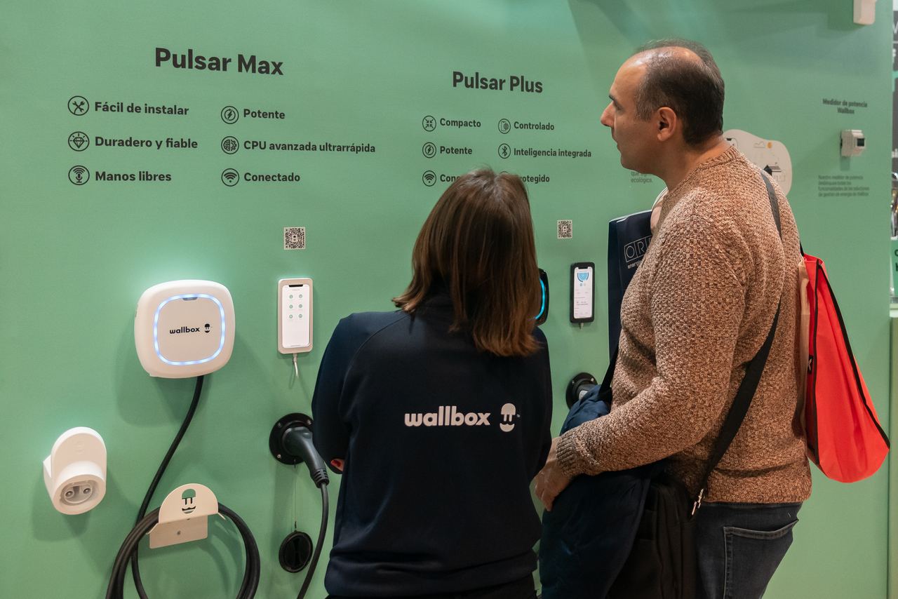 Escena de l'esdeveniment Wallbox Stand Genera a Madrid — producció Bacus Events